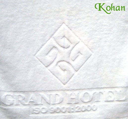 Khăn dệt logo